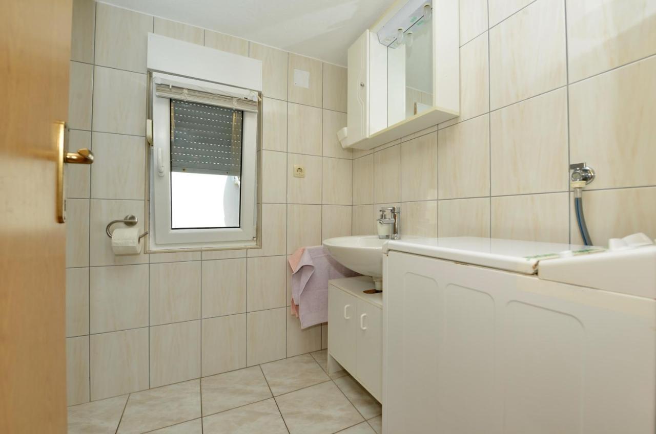 Apartment Nada Vir Extérieur photo